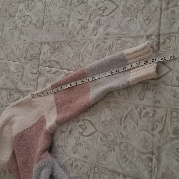 Altar'd State Pink Gray Colorblock Women's Sweater Size M - Picture 9 of 9